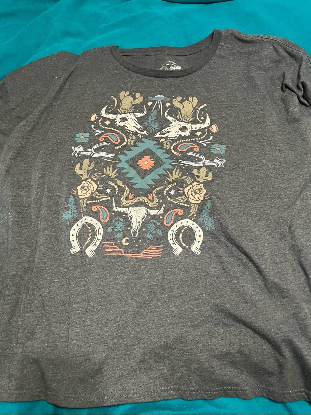 Women's Charcoal Southwestern Graphic Short-Sleeve Tee
